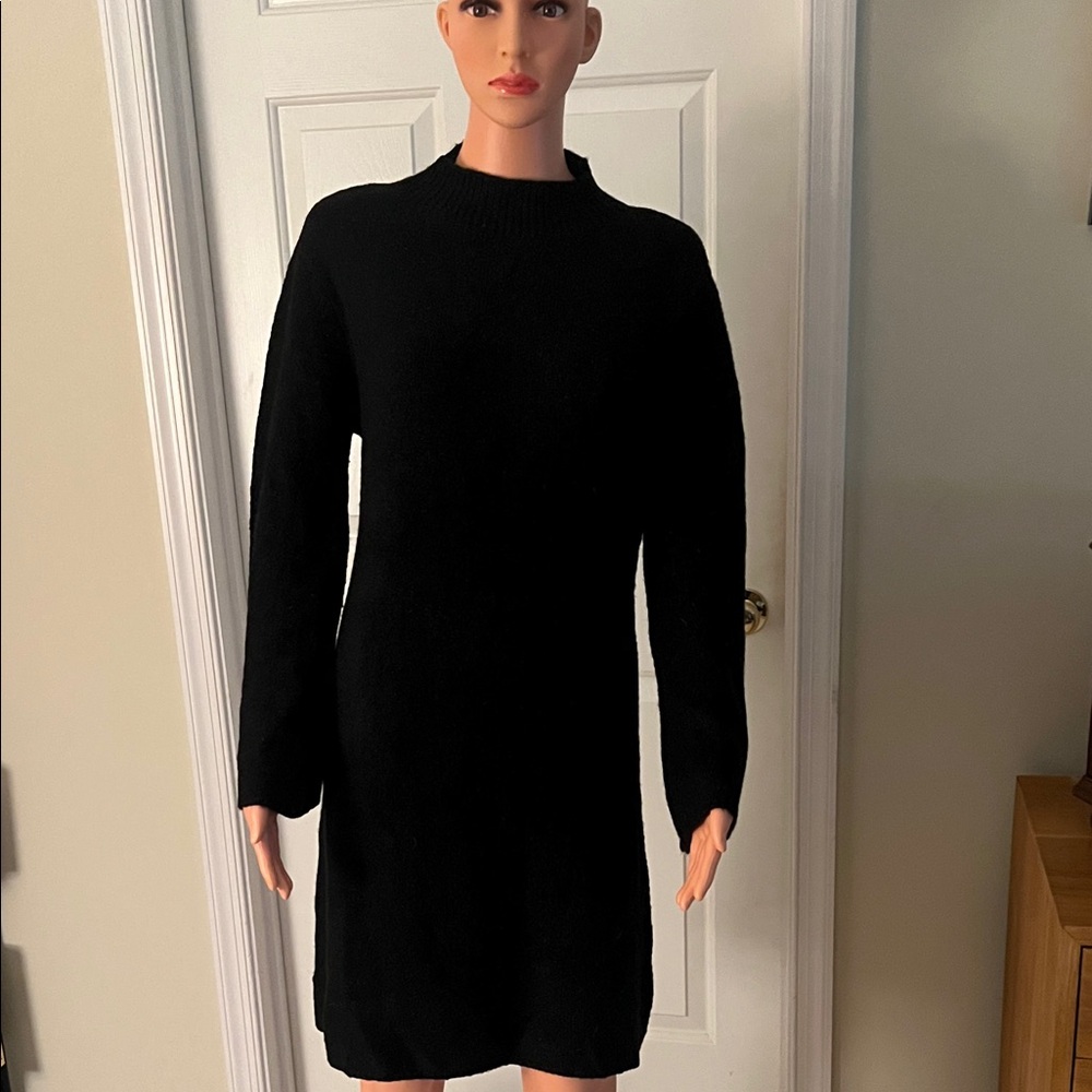 Bardot Classic Black Long Sleeve Sweater Dress